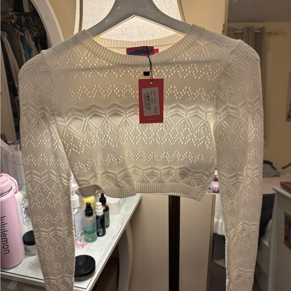 Edikted White Patterned Crop Top